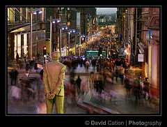 bargain hunters, cheap shopping, deals, bargain shoppers,